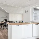 4 Bedroom In Ferienhaus *