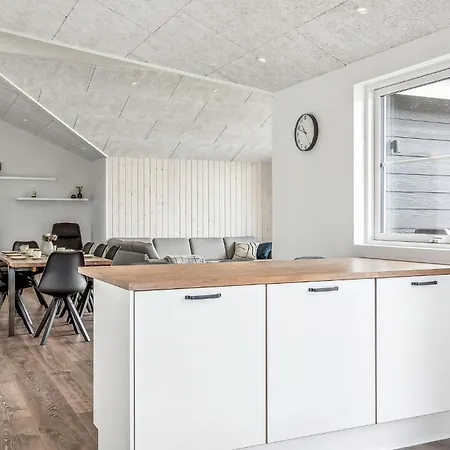 4 Bedroom In Feriehus *
