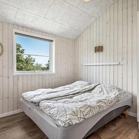 Feriehus 4 Bedroom In